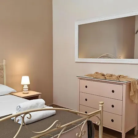 Il Sussurro Delle Nereidi, Boho-chic A Siracusa Apartment *